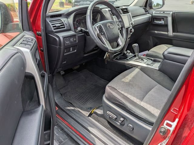 2021 Toyota 4Runner SR5 - Photo 11