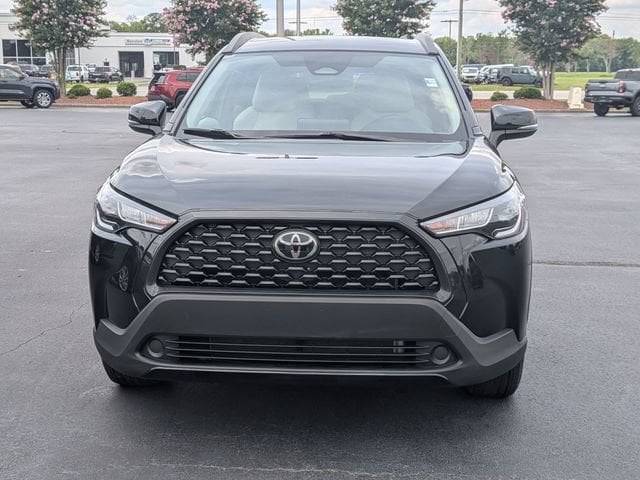 2025 Toyota Corolla Cross LE - Photo 8