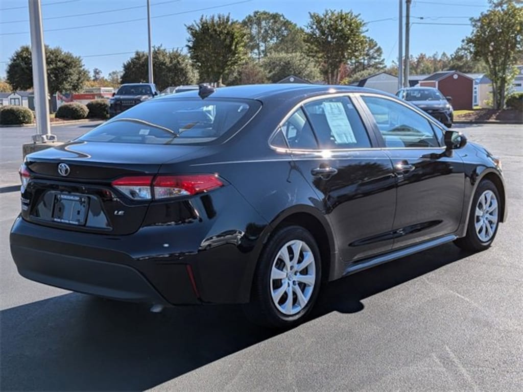 Certified 2024 Toyota Corolla LE Sedan