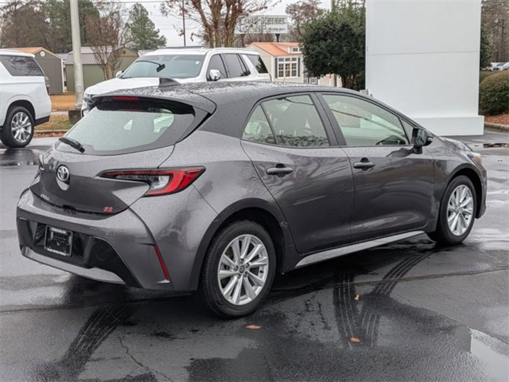 Certified 2024 Toyota Corolla Hatchback SE Hatchback