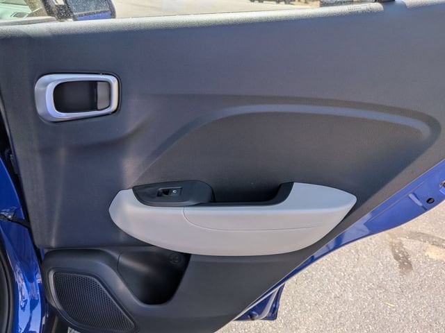 2024 Hyundai Venue SEL - Photo 23