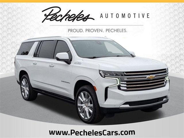 2022 Chevrolet Suburban High Country's photo