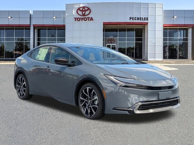 2026 Toyota Prius XSE's photo