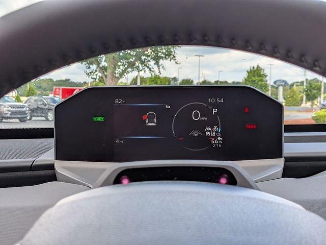 2026 Toyota bZ XLE - Photo 14