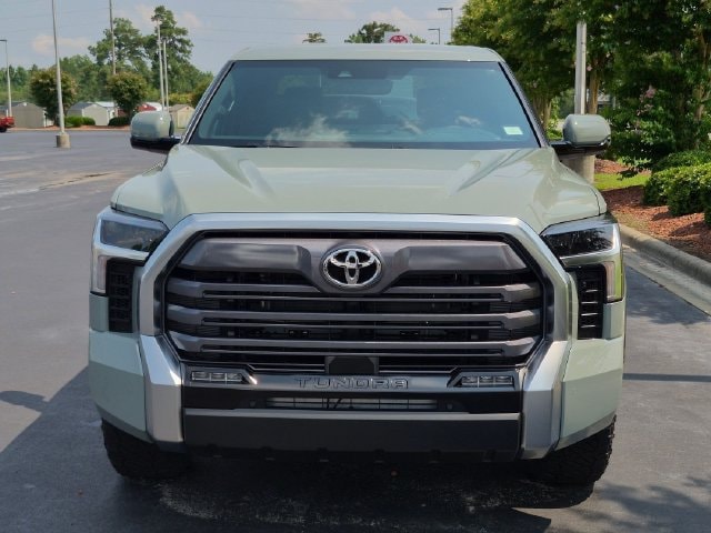 2026 Toyota Tundra Limited - Photo 8