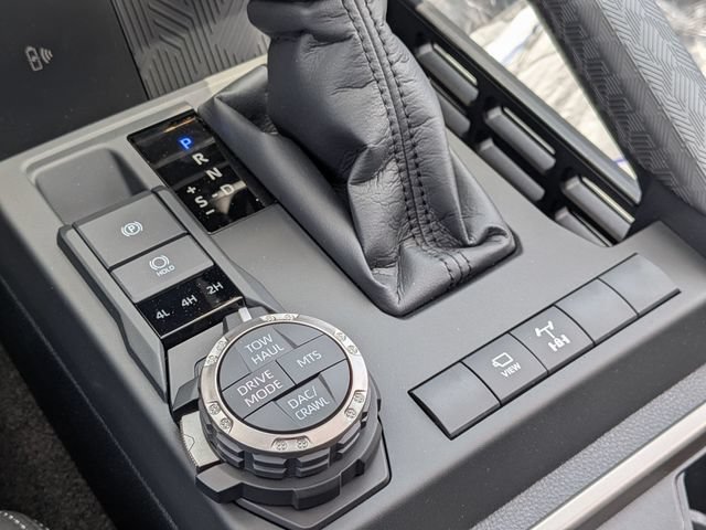 2026 Toyota 4Runner TRD Off-Road Premium - Photo 18