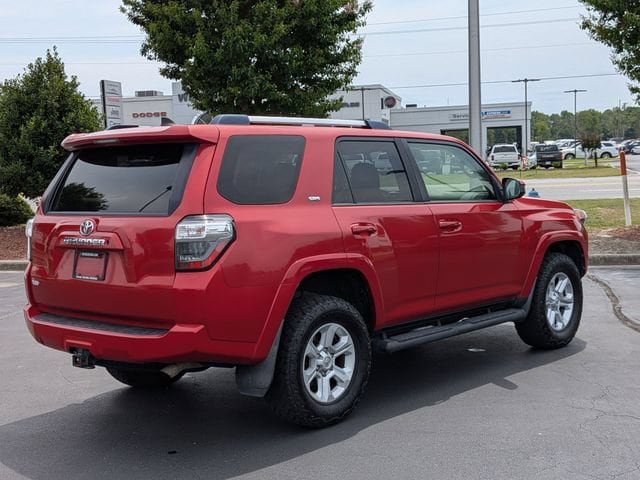 2021 Toyota 4Runner SR5 - Photo 3