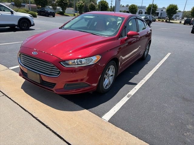 2015 Ford Fusion SE FWD's photo