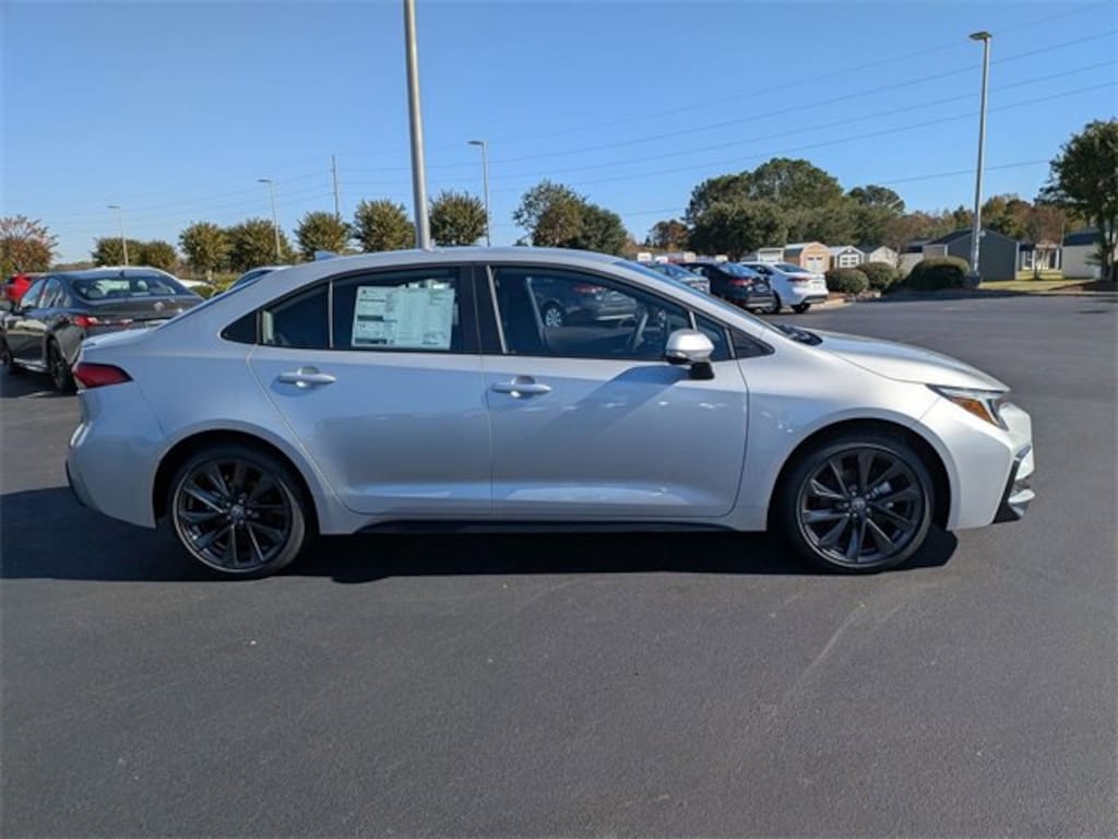 New 2026 Toyota Corolla SE Sedan