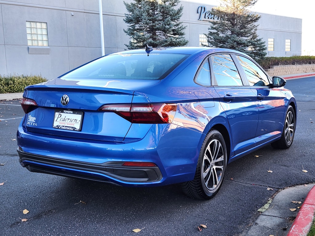 Used 2022 Volkswagen Jetta 1.5T Sport Sedan