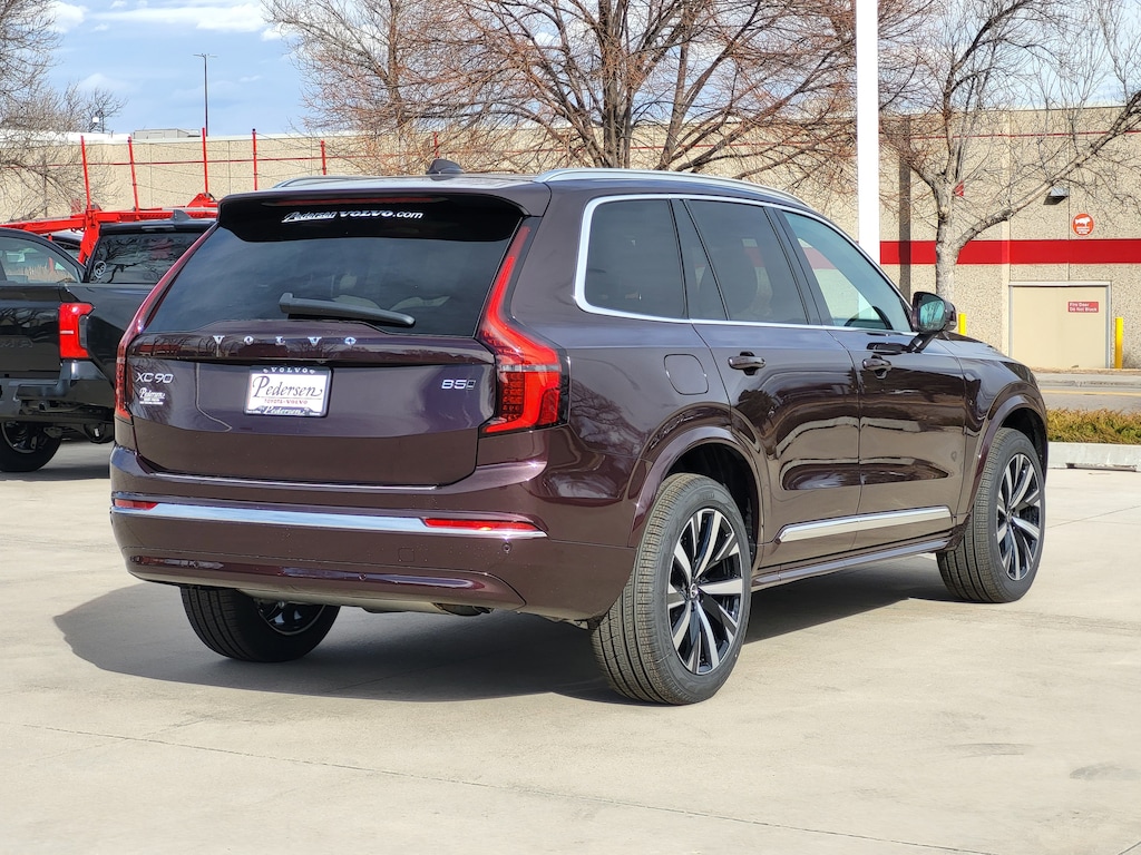 New 2026 Volvo XC90 B5 Core SUV