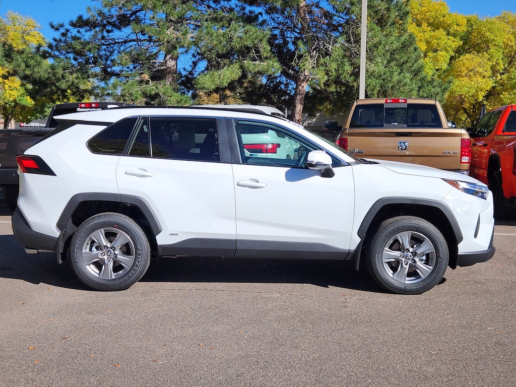 Used 2025 Toyota RAV4 Hybrid XLE SUV