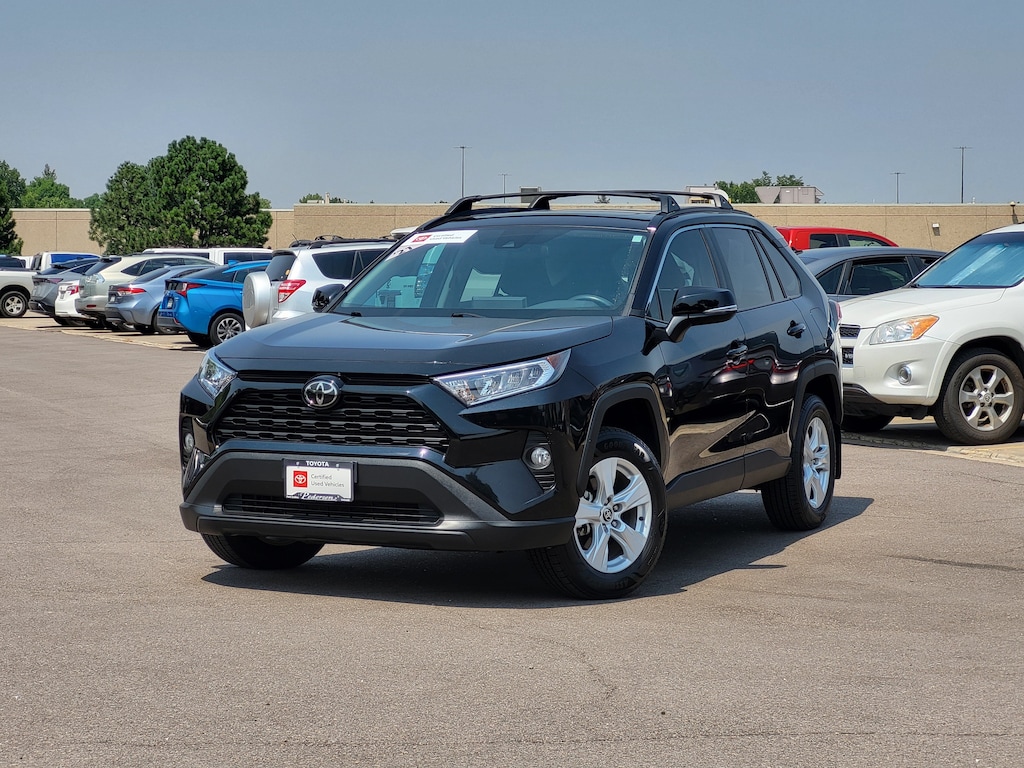 Used 2021 Toyota RAV4 XLE SUV