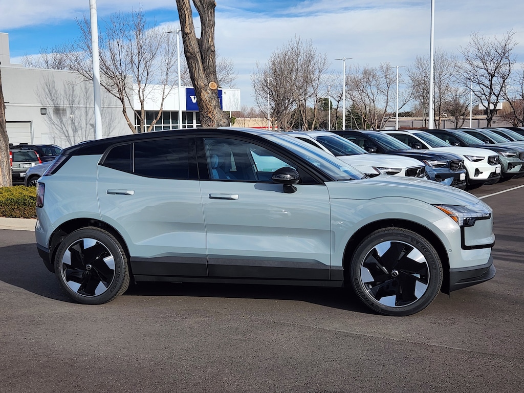 New 2026 Volvo EX30 Twin Motor Ultra SUV