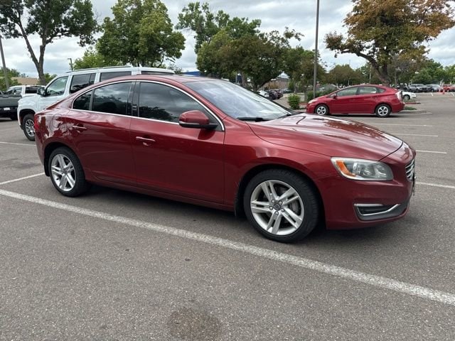 2015 Volvo S60 T5 AWD Premier's photo