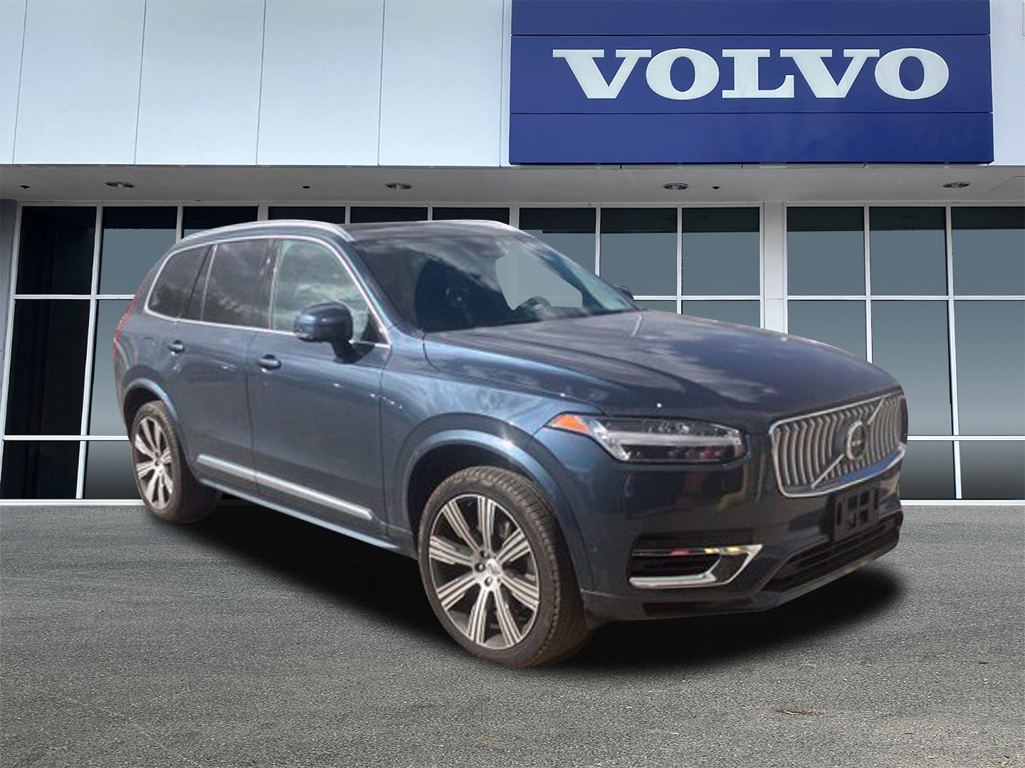 Certified 2025 Volvo XC90 plug-in hybrid T8 Plus 7-Seater SUV