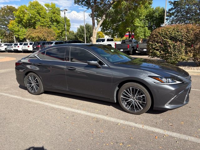 Used 2025 Lexus ES 350 Base Sedan