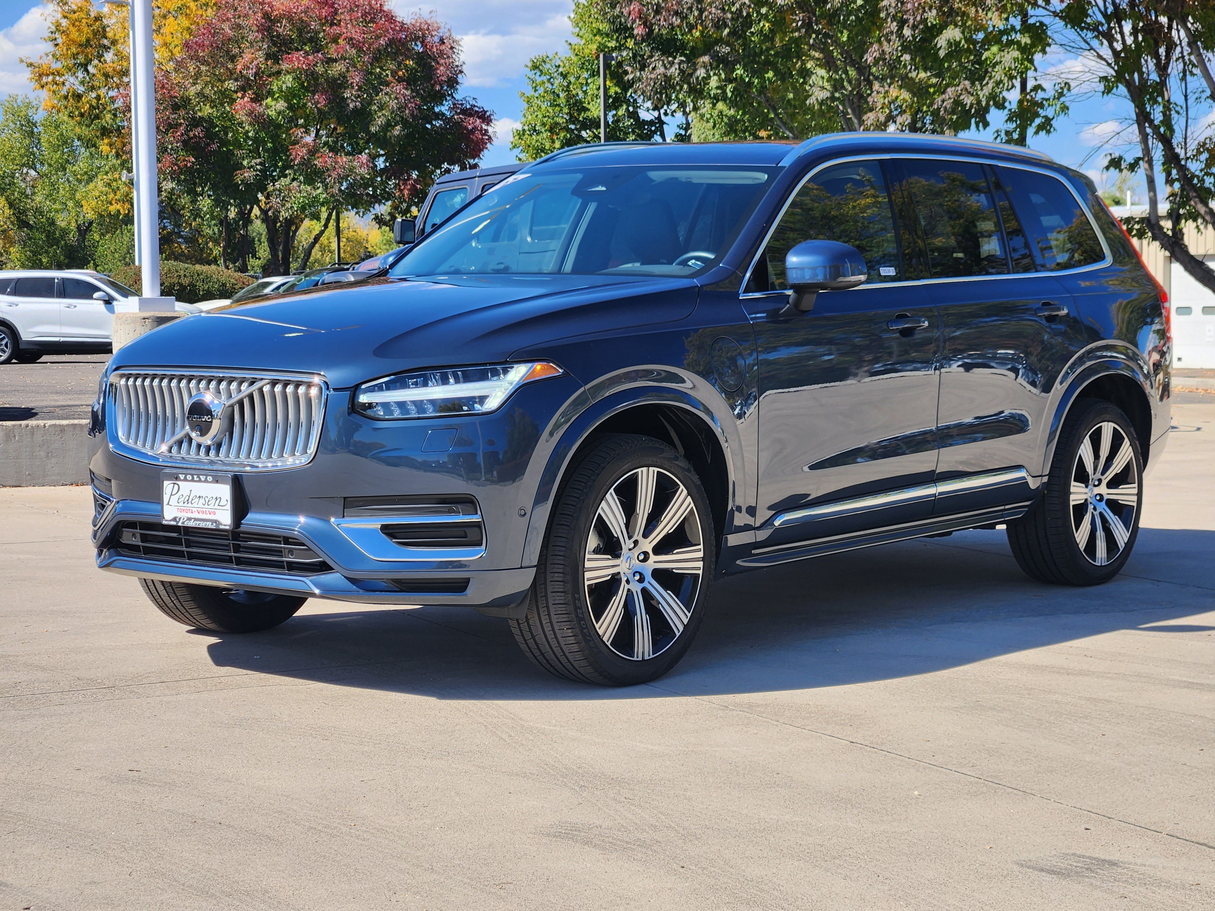 Certified 2025 Volvo XC90 plug-in hybrid T8 Plus 6-Seater SUV