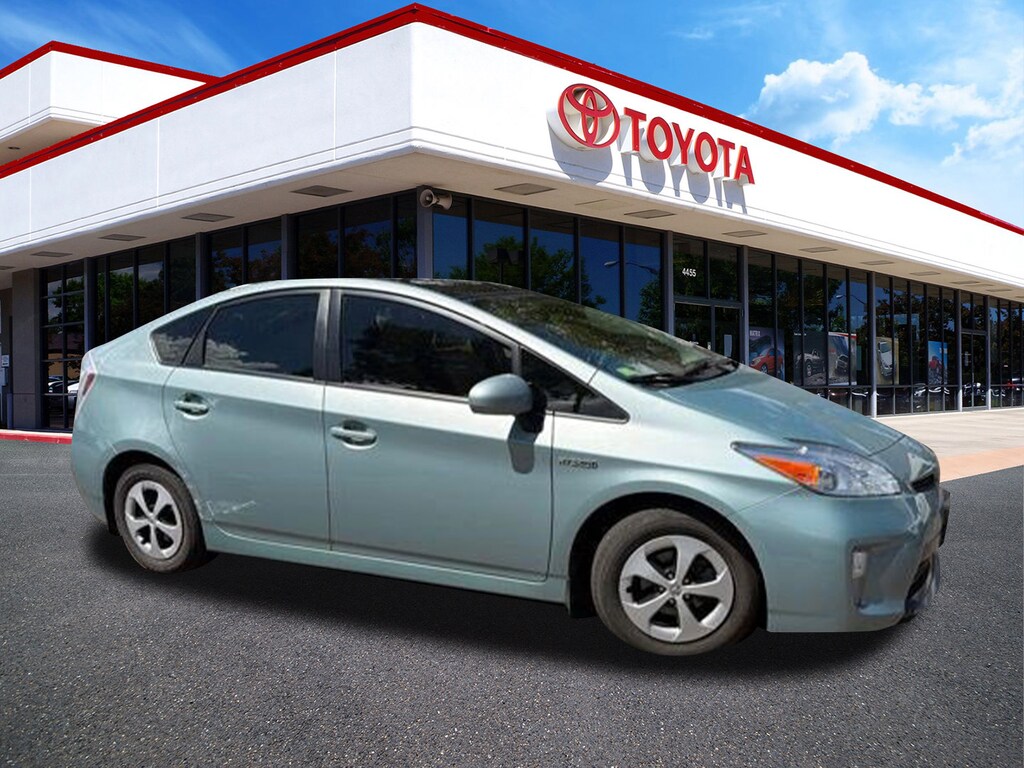 Used 2015 Toyota Prius Three Hatchback