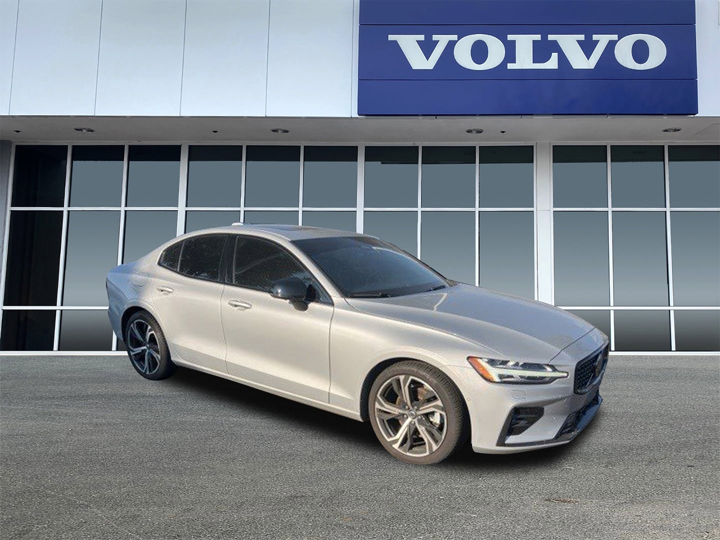 2024 Volvo S60 Sedan 