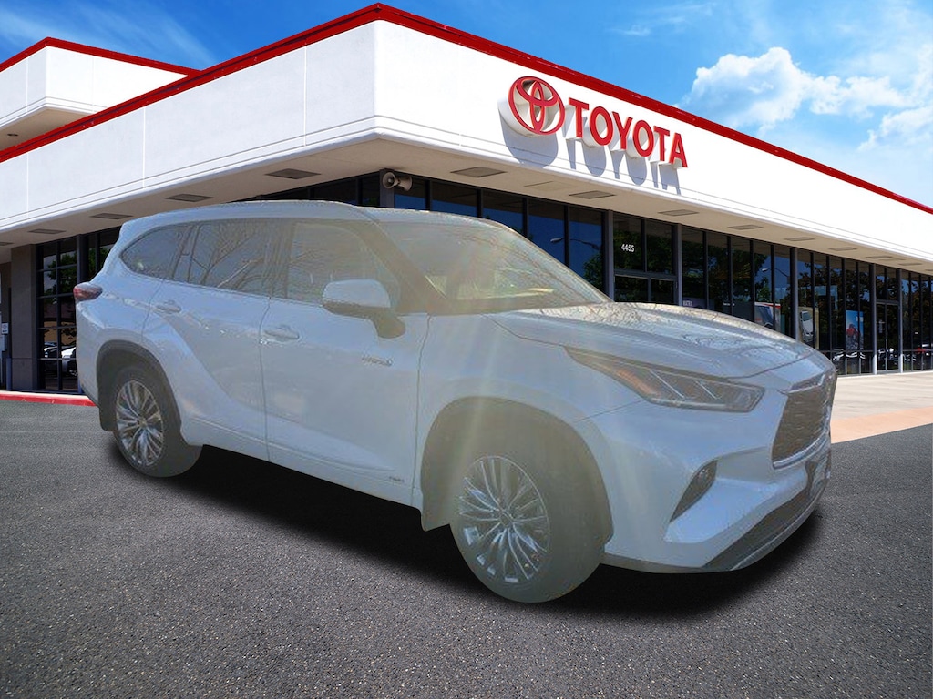 Used 2021 Toyota Highlander Hybrid Platinum SUV