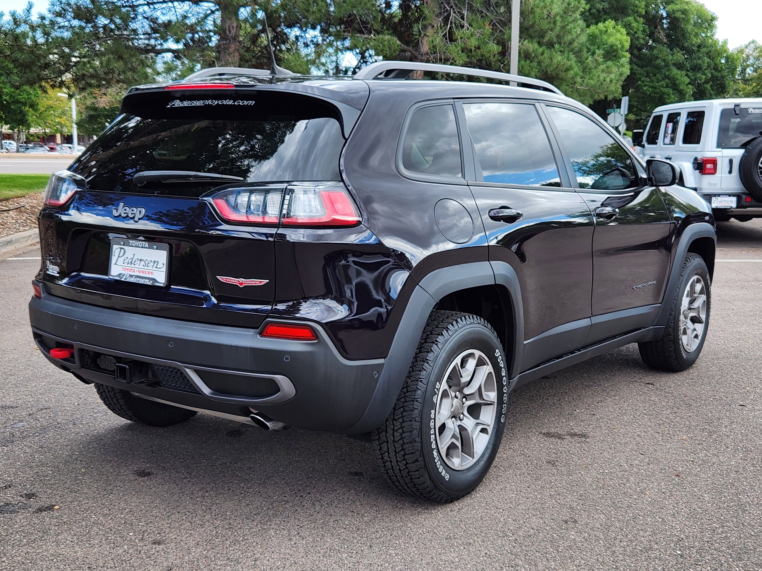 2021 Jeep Cherokee Trailhawk photo 3