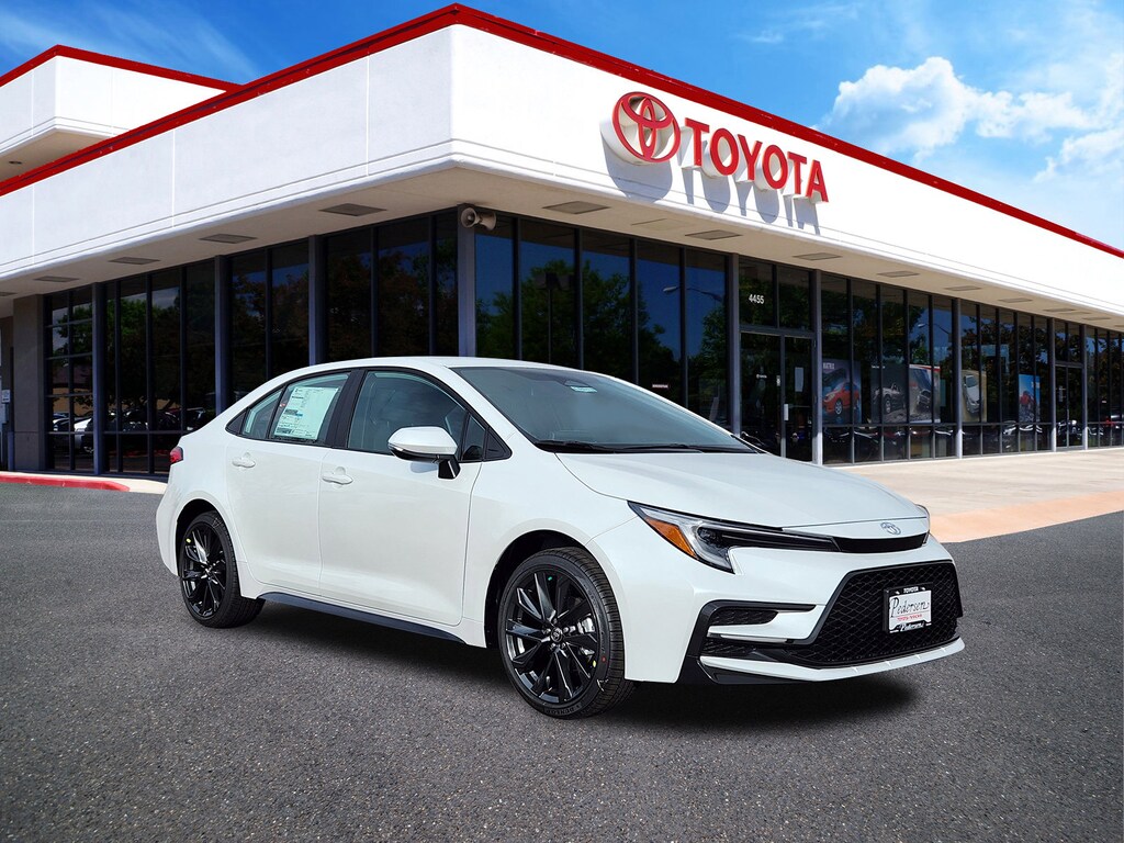 Used 2026 Toyota Corolla SE Sedan