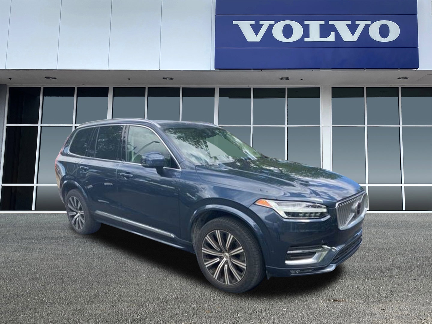 2023 Volvo XC90 B6 Plus 7-Seater 4WD's photo
