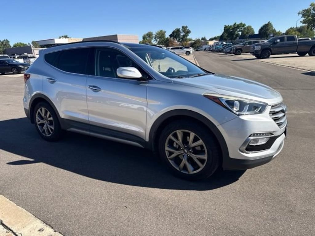 Used 2017 Hyundai Santa Fe Sport 2.0L Turbo Ultimate SUV