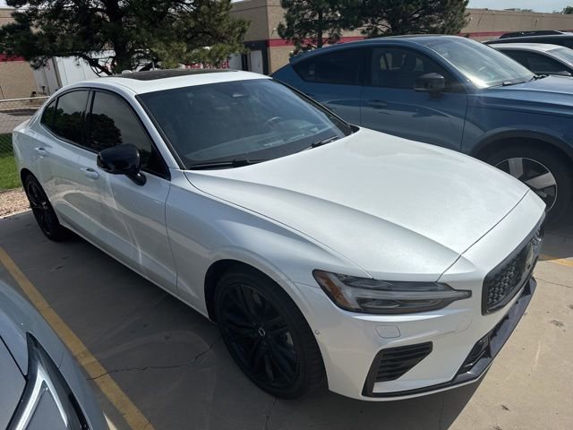 2024 Volvo S60's photo
