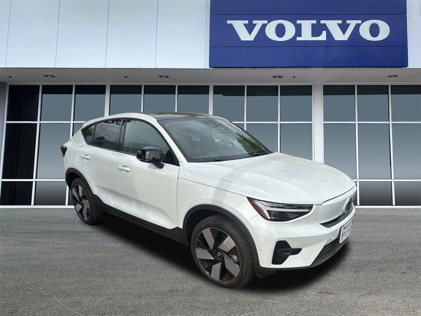 2024 Volvo C40 P8 Recharge Ultimate AWD's photo