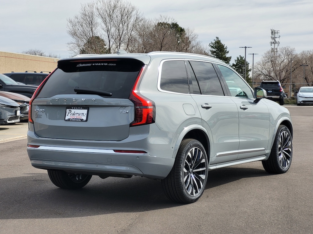 New 2026 Volvo XC90 plug-in hybrid T8 Ultra 7-Seater SUV