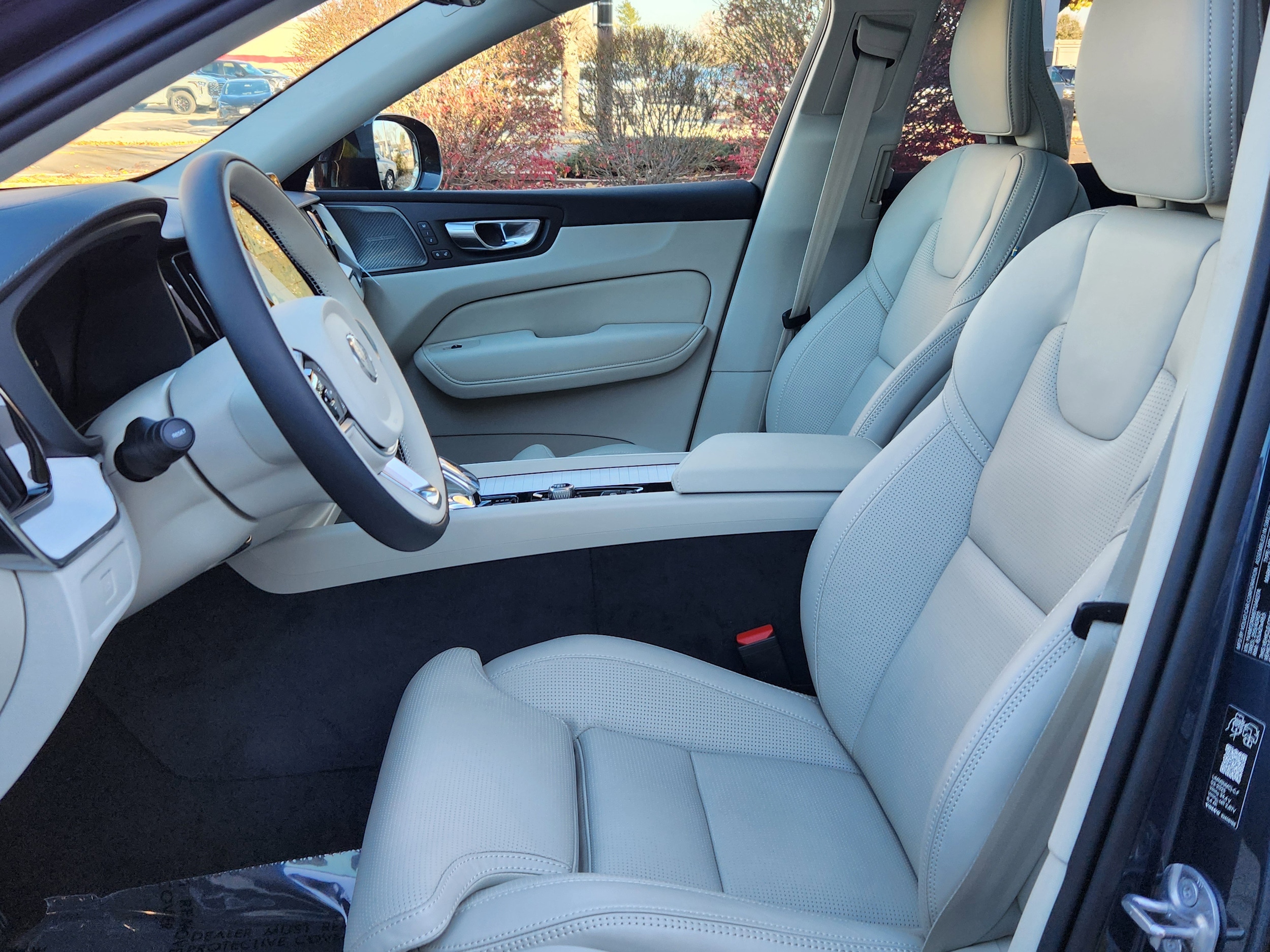2026 Volvo XC60 Ultra - Photo 7