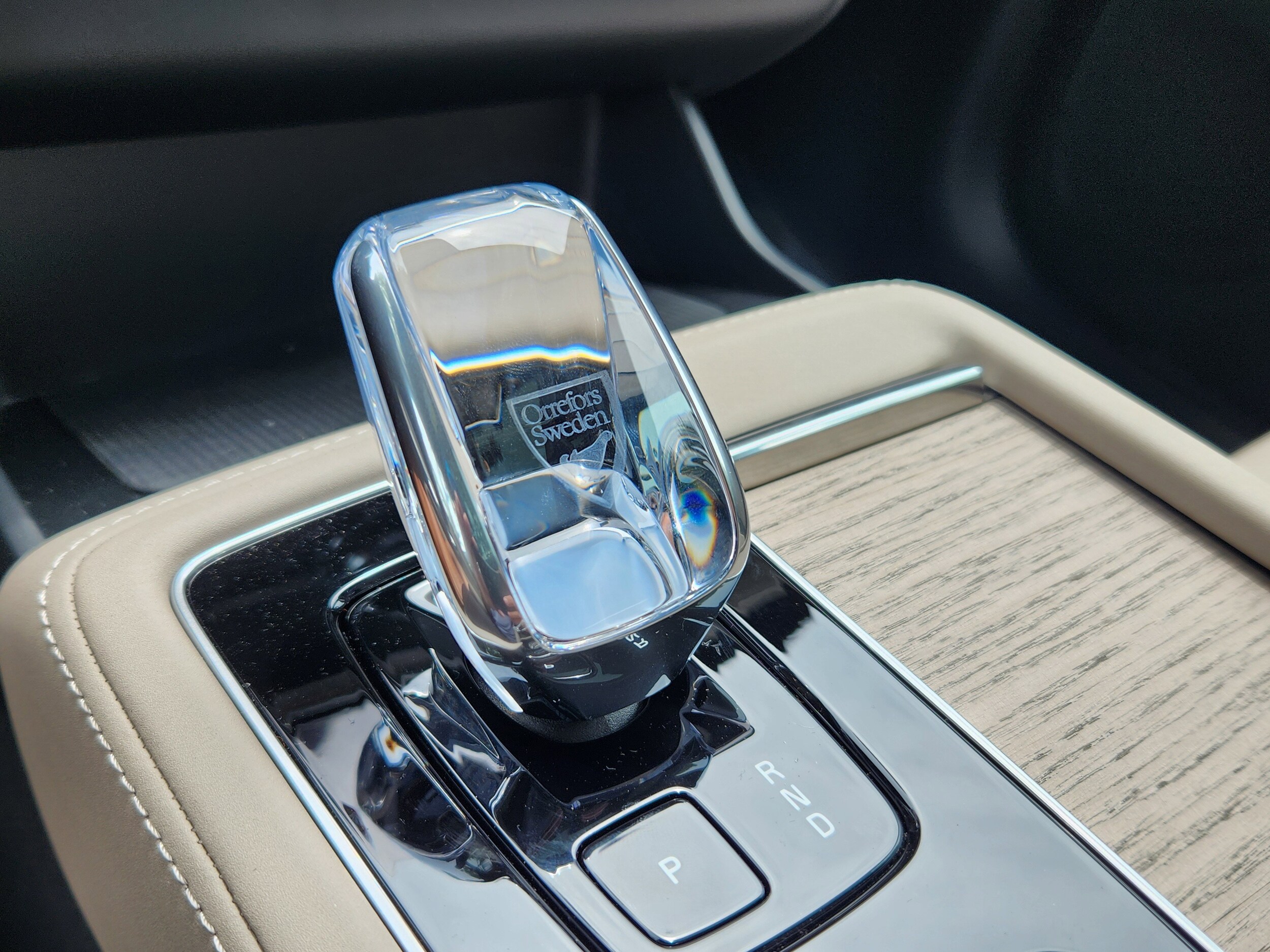 2026 Volvo XC90 Plus - Photo 14