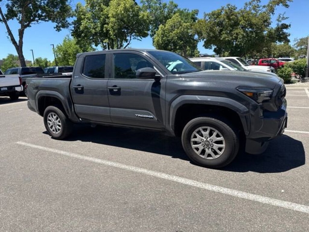 Used 2025 Toyota Tacoma Truck Double Cab