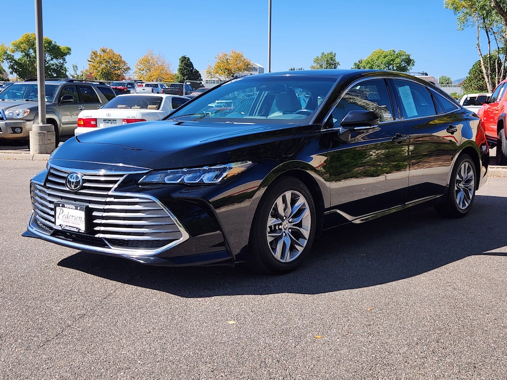 Used 2019 Toyota Avalon XLE Sedan
