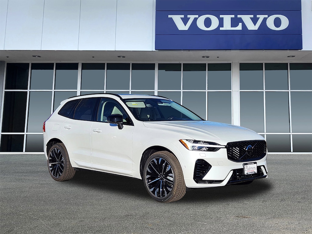 New 2026 Volvo XC60 plug-in hybrid T8 Ultra SUV