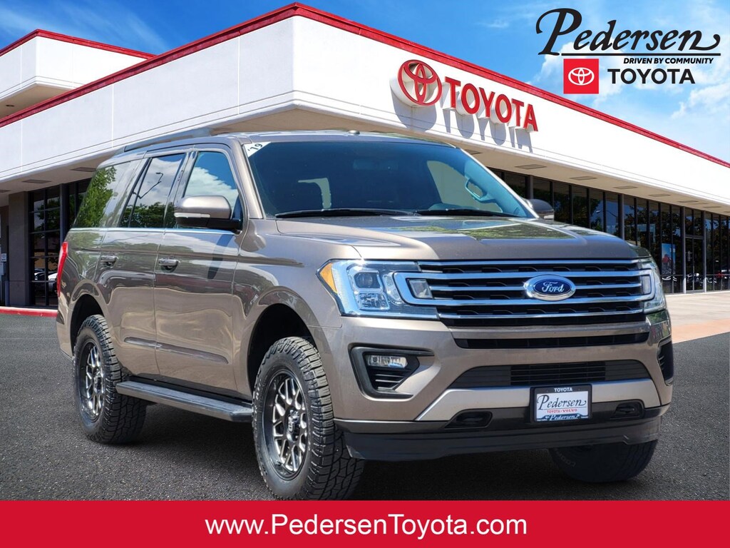 Used 2019 Ford Expedition XLT SUV