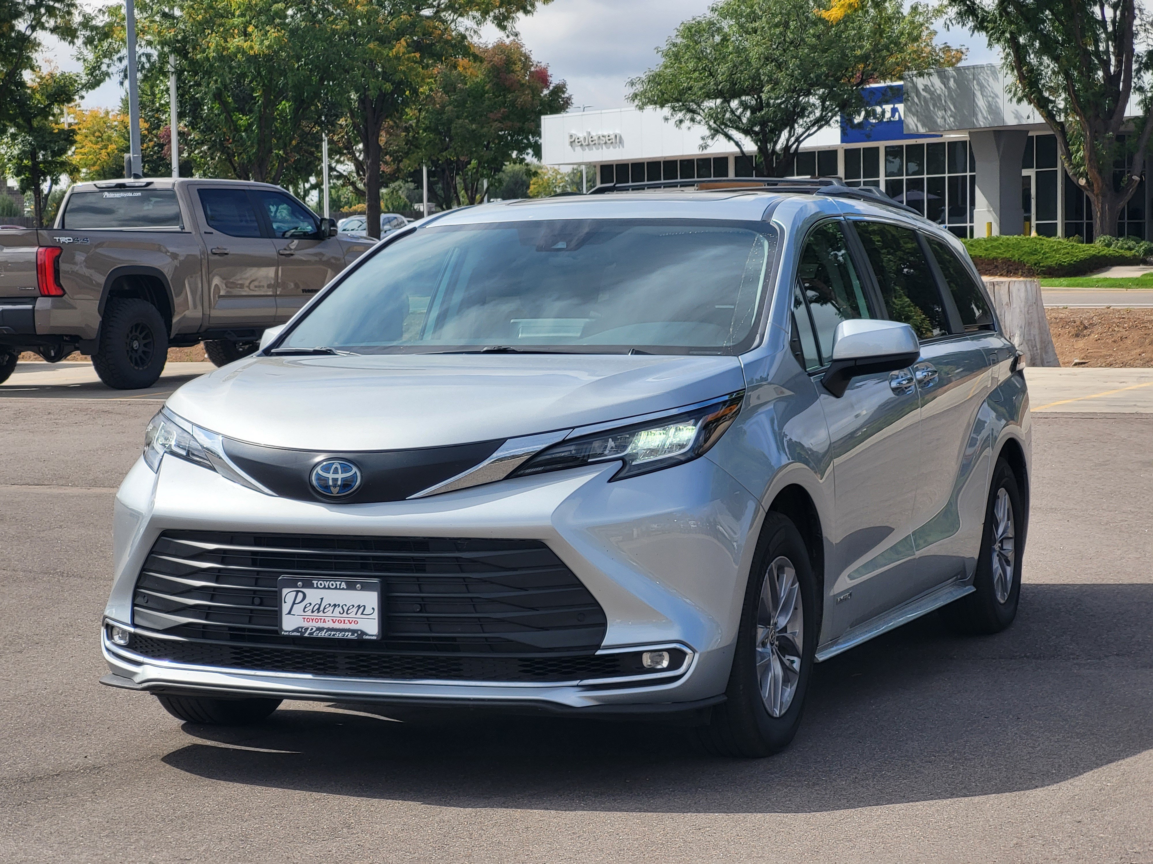 Used 2021 Toyota Sienna XLE 7 Passenger Van