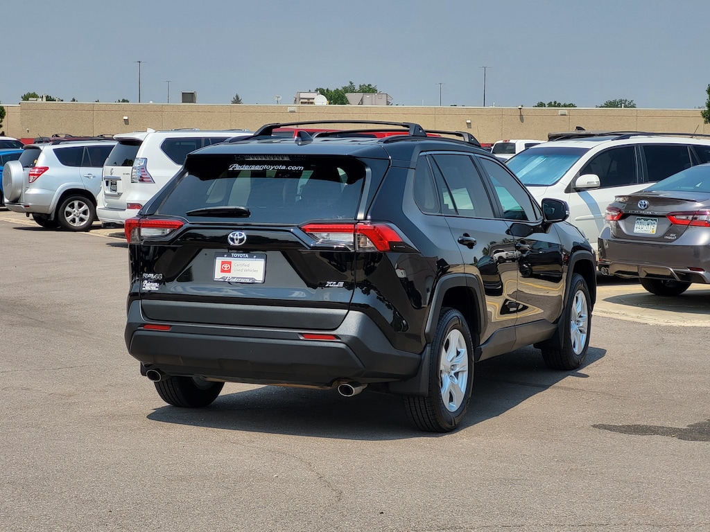 Used 2021 Toyota RAV4 XLE SUV