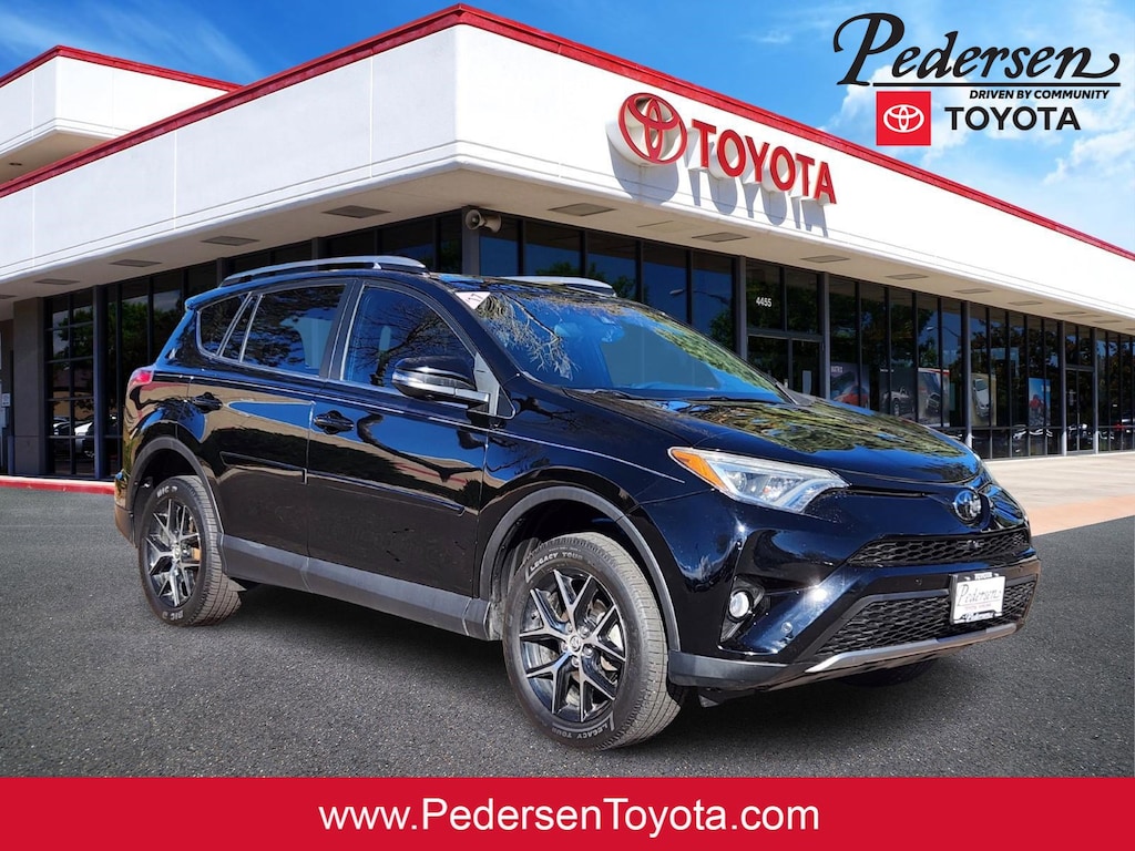 Used 2017 Toyota RAV4 SE SUV
