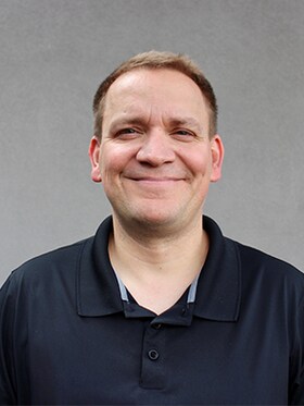 Staff member Kurt Maddox from ID_cadc4e6d5af6