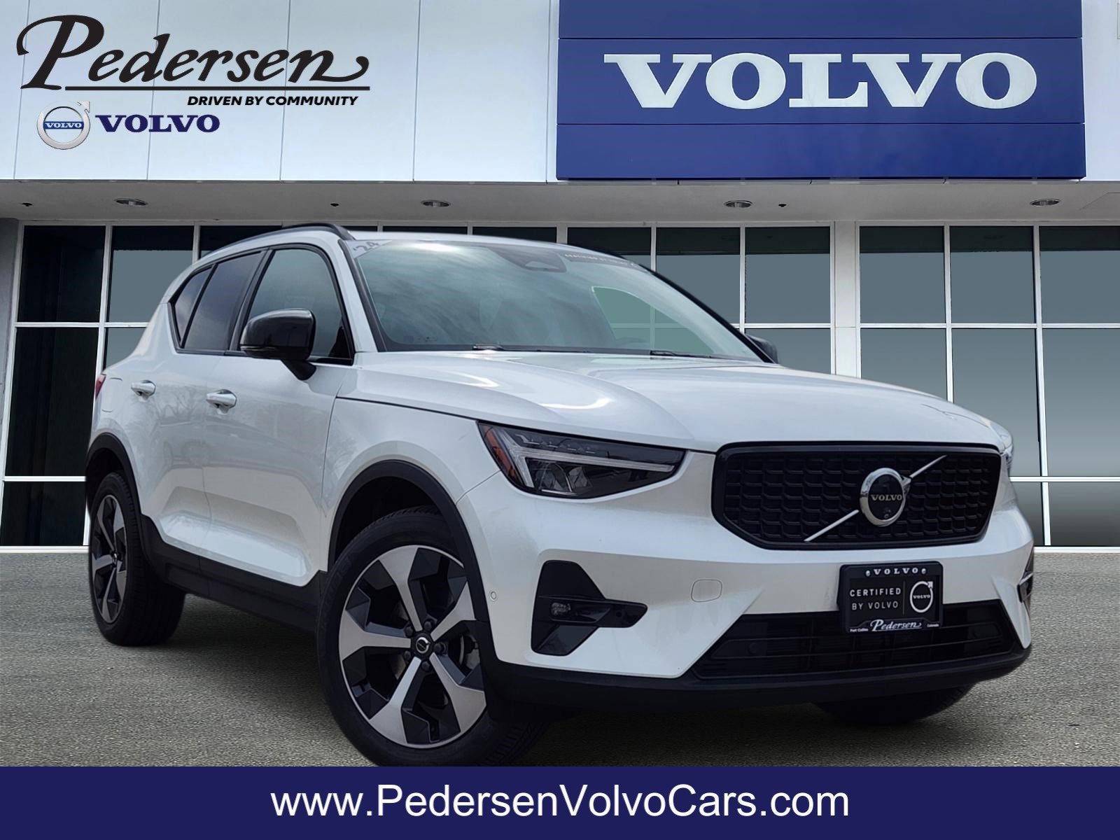 2024 Volvo XC40 Plus
