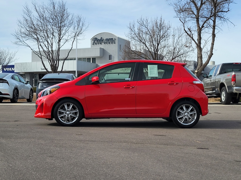 Used 2013 Toyota Yaris 5DR SE Manual Liftback