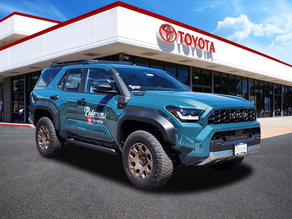 Used 2025 Toyota 4Runner i-FORCE MAX Trailhunter SUV