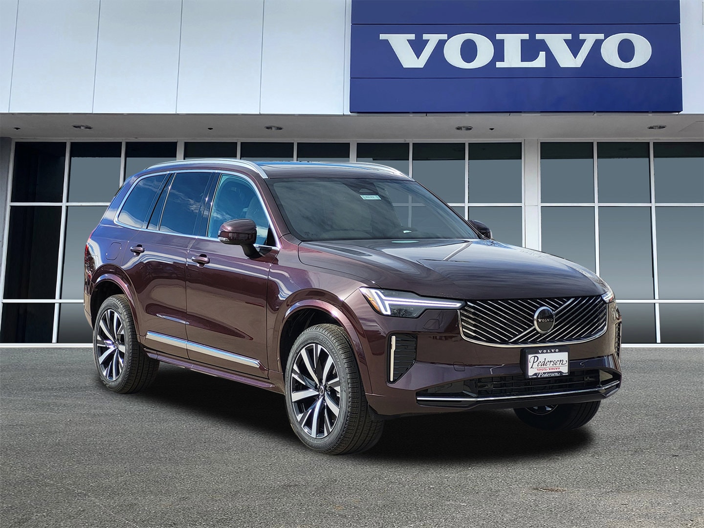 2026 Volvo XC90 B5 Core Bright 4WD's photo