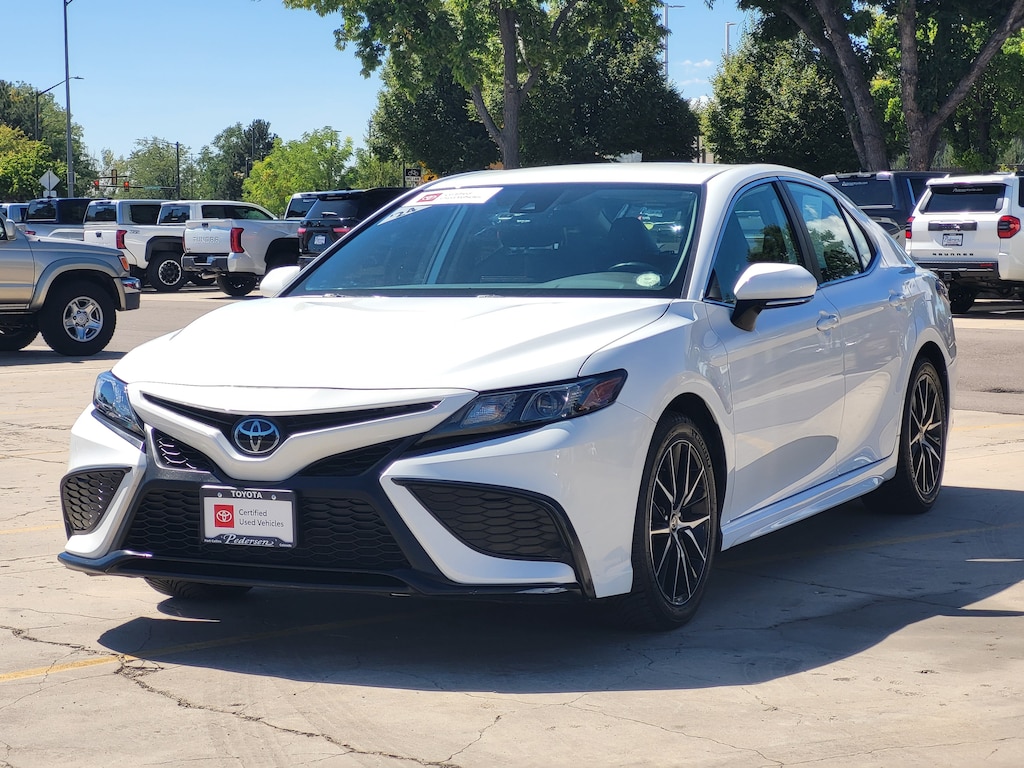 Used 2024 Toyota Camry SE Sedan