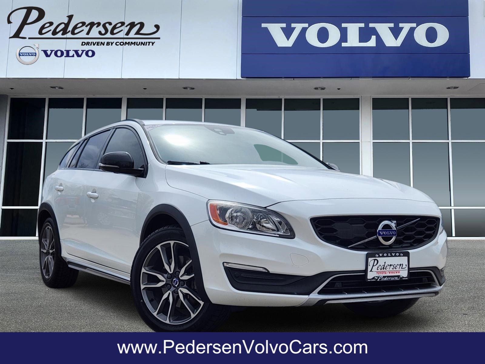 2018 Volvo V60 Base