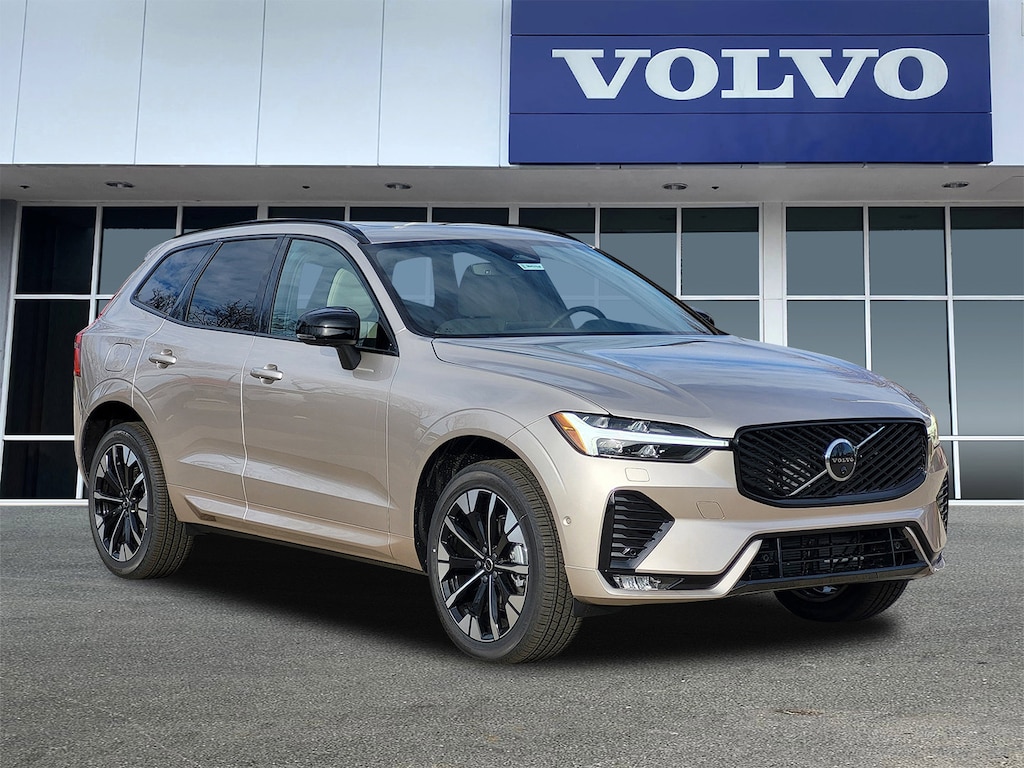 New 2026 Volvo XC60 B5 Plus SUV