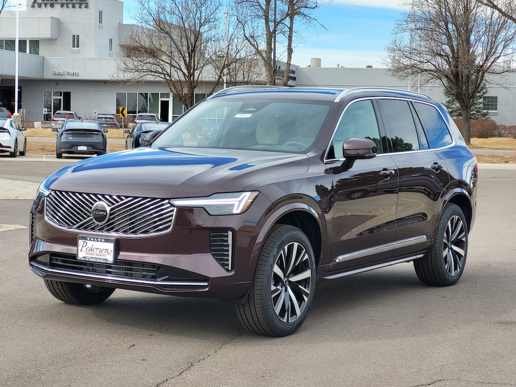 New 2026 Volvo XC90 B5 Core SUV